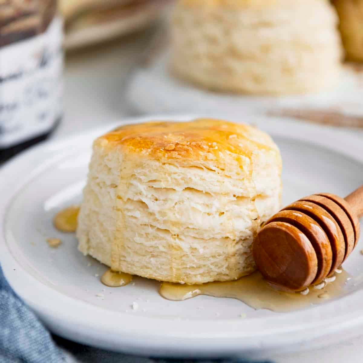 Effortless Fluffy Biscuits: Your 3-Ingredient Buttermilk Recipe